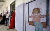 [ẢNH]: Đau lòng cuộc sống bấp bênh của các em nhỏ trong cuộc chiến ở đông bắc Syria