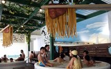 [ẢNH] Khám phá 10 kiểu tắm 