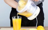 [ẢNH] Những lợi ích bất ngờ khi uống nước cam mỗi ngày