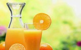 [ẢNH] Những lợi ích bất ngờ khi uống nước cam mỗi ngày