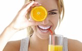 [ẢNH] Những lợi ích bất ngờ khi uống nước cam mỗi ngày