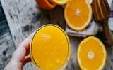 [ẢNH] Những lợi ích bất ngờ khi uống nước cam mỗi ngày