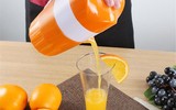 [ẢNH] Những lợi ích bất ngờ khi uống nước cam mỗi ngày