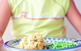 [ẢNH] Những thực phẩm có nguy cơ gây dậy thì sớm ở trẻ