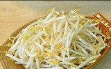 [ẢNH] Những kiểu ăn rau tưởng ngon bổ nhưng lại độc hại vô cùng