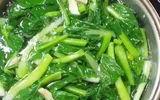 [ẢNH] Những kiểu ăn rau tưởng ngon bổ nhưng lại độc hại vô cùng