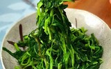 [ẢNH] Những kiểu ăn rau tưởng ngon bổ nhưng lại độc hại vô cùng