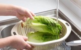 [ẢNH] Những kiểu ăn rau tưởng ngon bổ nhưng lại độc hại vô cùng