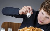 [ẢNH] 11 thói quen xấu gây hại cho thận mà nhiều người mắc phải