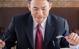 [ẢNH] 11 thói quen xấu gây hại cho thận mà nhiều người mắc phải