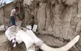 Phát hiện gây sốc về hố bẫy voi ma mút đầu tiên trong lịch sử loài người