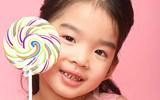 [ẢNH] Chuyện những bà mẹ đơn thân nghị lực nhất showbiz Việt