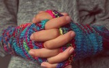 [ẢNH] Những cách giữ ấm tay, chân vào mùa đông