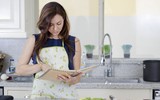 [ẢNH] Những thói quen xấu trong bếp có thể ảnh hưởng nghiêm trọng tới sức khỏe
