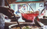 [ẢNH] Hệ lụy không ngờ từ những món ăn đường phố