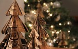 [ẢNH] Tự làm cây thông Noel cực ấn tượng từ vật liệu đơn giản (1)
