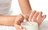 [ẢNH] Tác hại khôn lường của việc sử dụng mỹ phẩm kém chất lượng