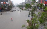 [ẢNH] Khoảng khắc người dân Hà Nội, TP.HCM tưng bừng tận hưởng năm mới 2020