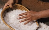 [ẢNH] Những hậu quả cơ thể gặp phải khi ăn quá mặn