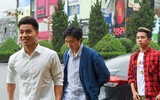 [ẢNH] Dàn cầu thủ giản dị tới chung vui với Duy Mạnh trong lễ ăn hỏi