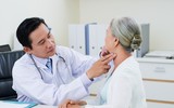 [Ảnh] Quà Tết nào nên mua - quà Tết nào nên tránh khi đem biếu tặng?