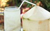 [ẢNH] Những công dụng bất ngờ của nước dừa đối với sức khỏe