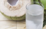 [ẢNH] Những công dụng bất ngờ của nước dừa đối với sức khỏe