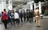 [ẢNH] Công tác đảm bảo ANTT, ATGT bên ngoài nhà tang lễ diễn ra như thế nào?