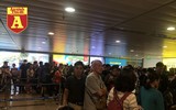 [ẢNH] Sân bay Tân Sơn Nhất vẫn đông nghịt khách trong những ngày cuối cùng của năm