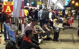 [ẢNH] Sân bay Tân Sơn Nhất vẫn đông nghịt khách trong những ngày cuối cùng của năm
