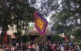 [ẢNH]  Đầu năm, người Hà Nội tấp nập đi lễ chùa cầu an