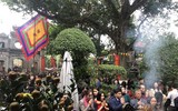 [ẢNH]  Đầu năm, người Hà Nội tấp nập đi lễ chùa cầu an