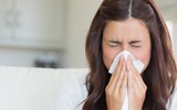 [ẢNH] Cách phân biệt khi bị nhiễm virus corona và bệnh cảm lạnh thông thường