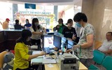 [ẢNH] Ngày vía Thần Tài 2020: Những mặt hàng đắt khách ngoài... vàng