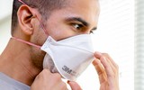 [ẢNH] Những hiểu lầm tai hại khi sử dụng khẩu trang giữa đại dịch corona