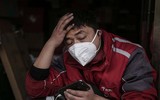 [ẢNH] Những con đường nhiễm bệnh không ngờ tới do virus corona gây ra