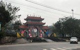 [ẢNH] Đình, chùa, lễ hội vắng hẳn bóng người 