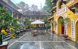 [ẢNH] Đình, chùa, lễ hội vắng hẳn bóng người 