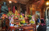 [ẢNH] Đình, chùa, lễ hội vắng hẳn bóng người 