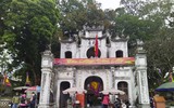 [ẢNH] Đình, chùa, lễ hội vắng hẳn bóng người 