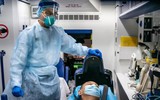 [ẢNH] Vì sao người lớn lại dễ bị nhiễm virus corona hơn trẻ em?