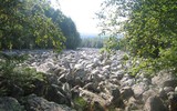 [ẢNH] Điều thú vị về Big Stone – dòng sông không có nước ở Nga