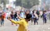 [ẢNH]: Thủ đô New Delhi bị nhấn chìm trong bạo loạn và đụng độ, hàng chục người chết