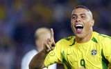 [ẢNH]  Ronaldinho và những ngôi sao bóng đá Brazil 