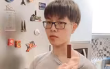[ẢNH] Thử thách đặt son lên xương quai xanh khiến mỹ nhân Việt 