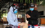 [ẢNH] Những cách thức mua hàng và thanh toán độc lạ trong mùa dịch Covid-19