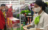 [ẢNH] Những cách thức mua hàng và thanh toán độc lạ trong mùa dịch Covid-19