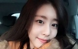[ẢNH] Vợ kém 17 tuổi của tài tử 