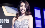 [ẢNH] Vợ kém 17 tuổi của tài tử 