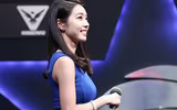 [ẢNH] Vợ kém 17 tuổi của tài tử 
